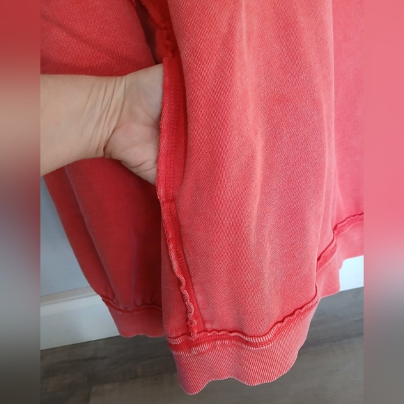 Free People We Hoodie in Red. Size XS - Picture 5 of 6